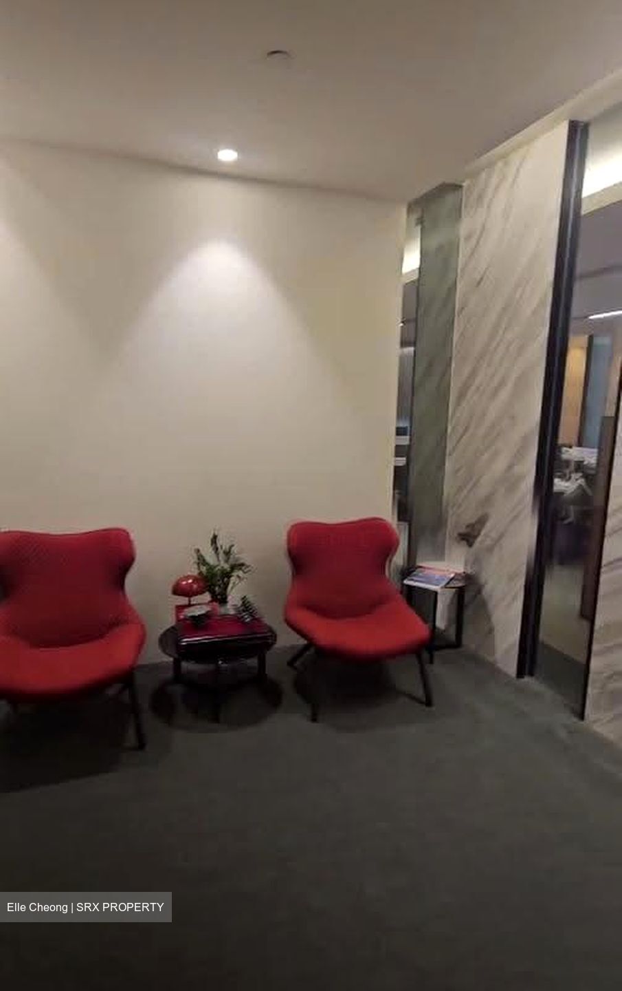 Parkview Square (D7), Office #637238351